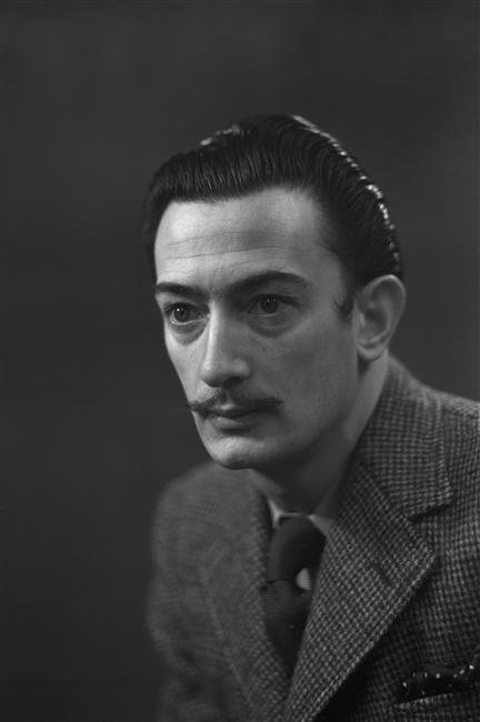 Dalí e Magritte: Incredibile 5 Segreti Incredibili del Surrealismo Dalí e Magritte: Incredibile 5 Segreti Incredibili del Surrealismo